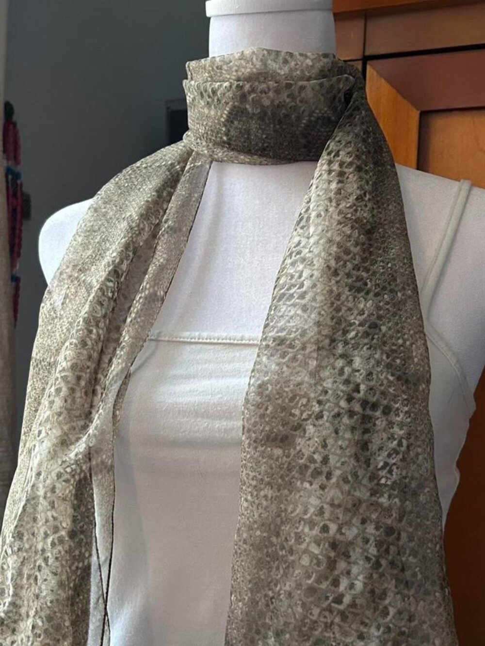 NWT Alain Manoukian Foulard Python Sheer Snake Skin Print Brown Scarf